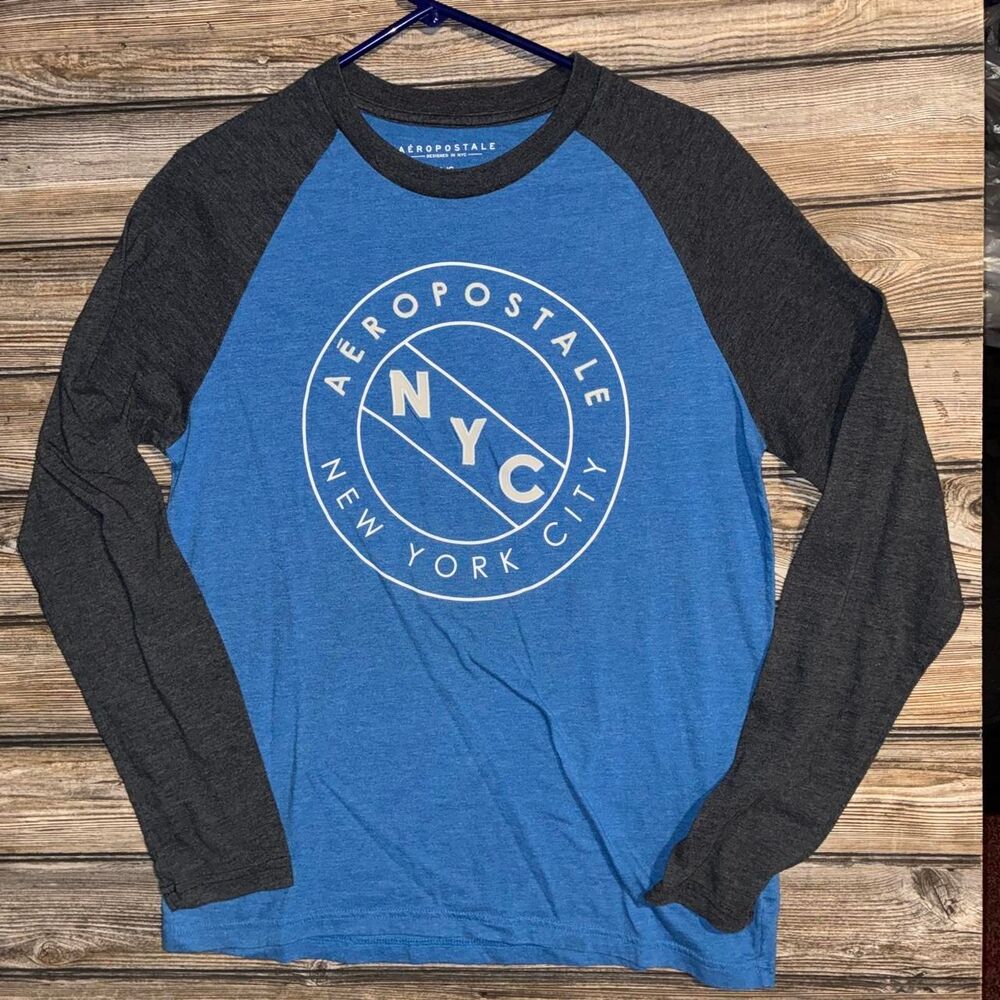 Aeropostale Men's T-shirt